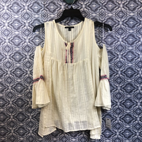 Signature Studio Tops - Cream Embroidered Detail Boho Cold Shoulder Top